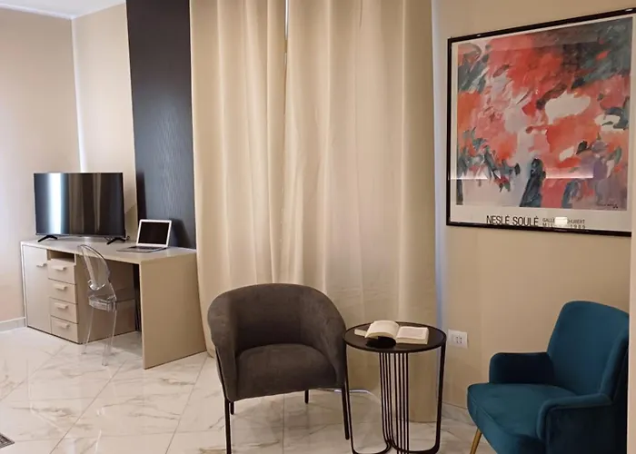 Domus Quattro Cantoni LʼAquila